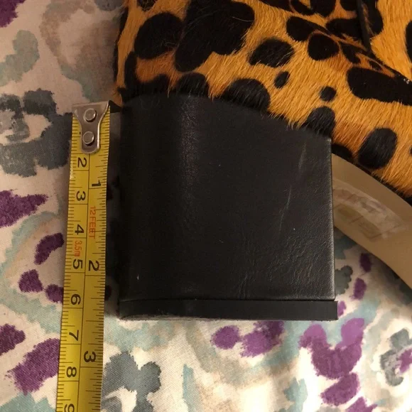 EUC Urban Outfitters Thelma Leopard Print Ankle Boots Size 8 - Picture 7 of 15